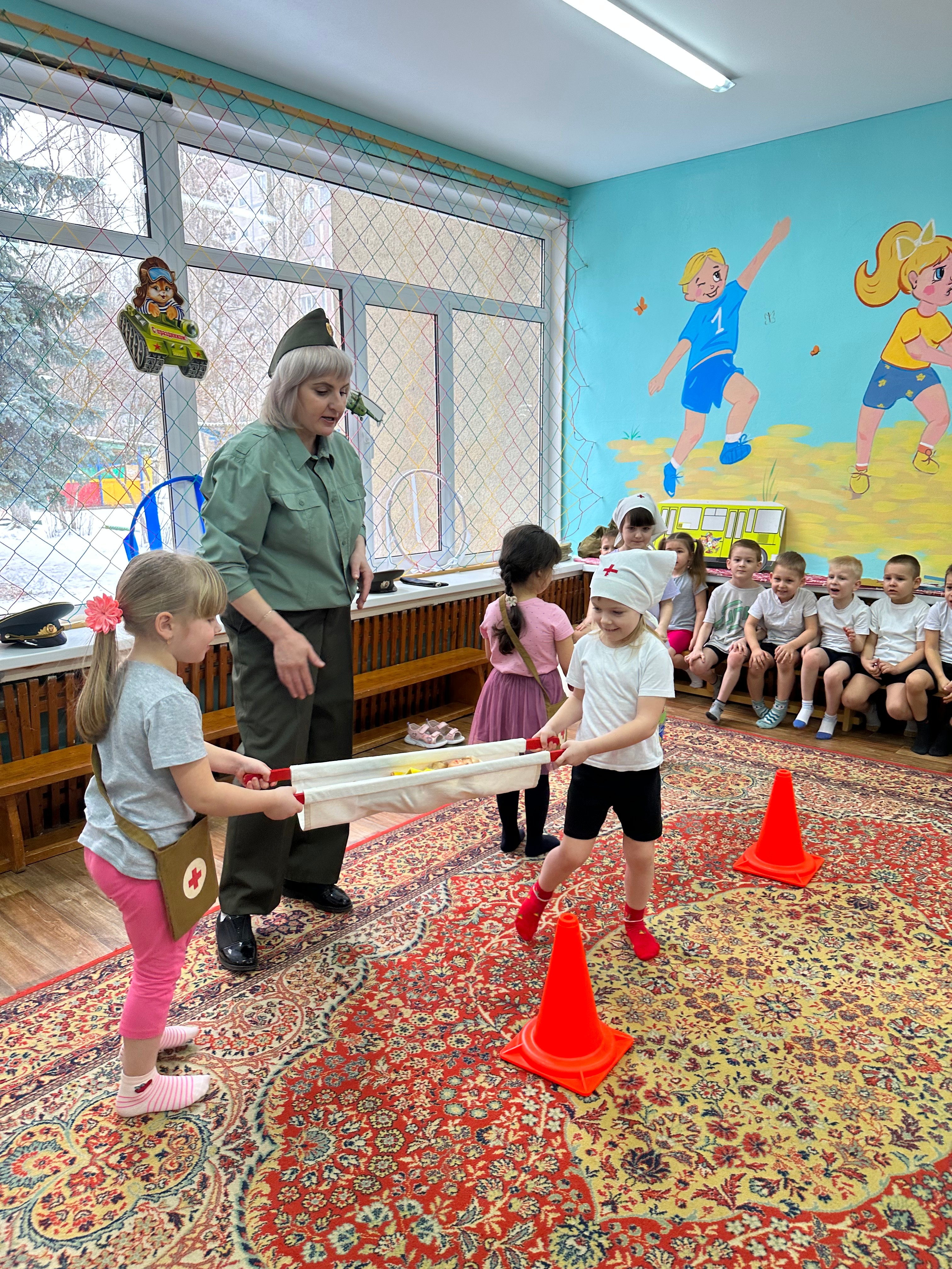 «Будем в армии служить, будем Родину любить».