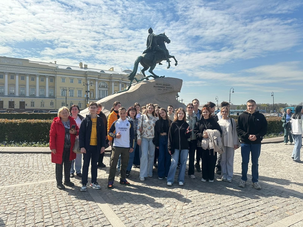  Экскурсия в Северную столицу.