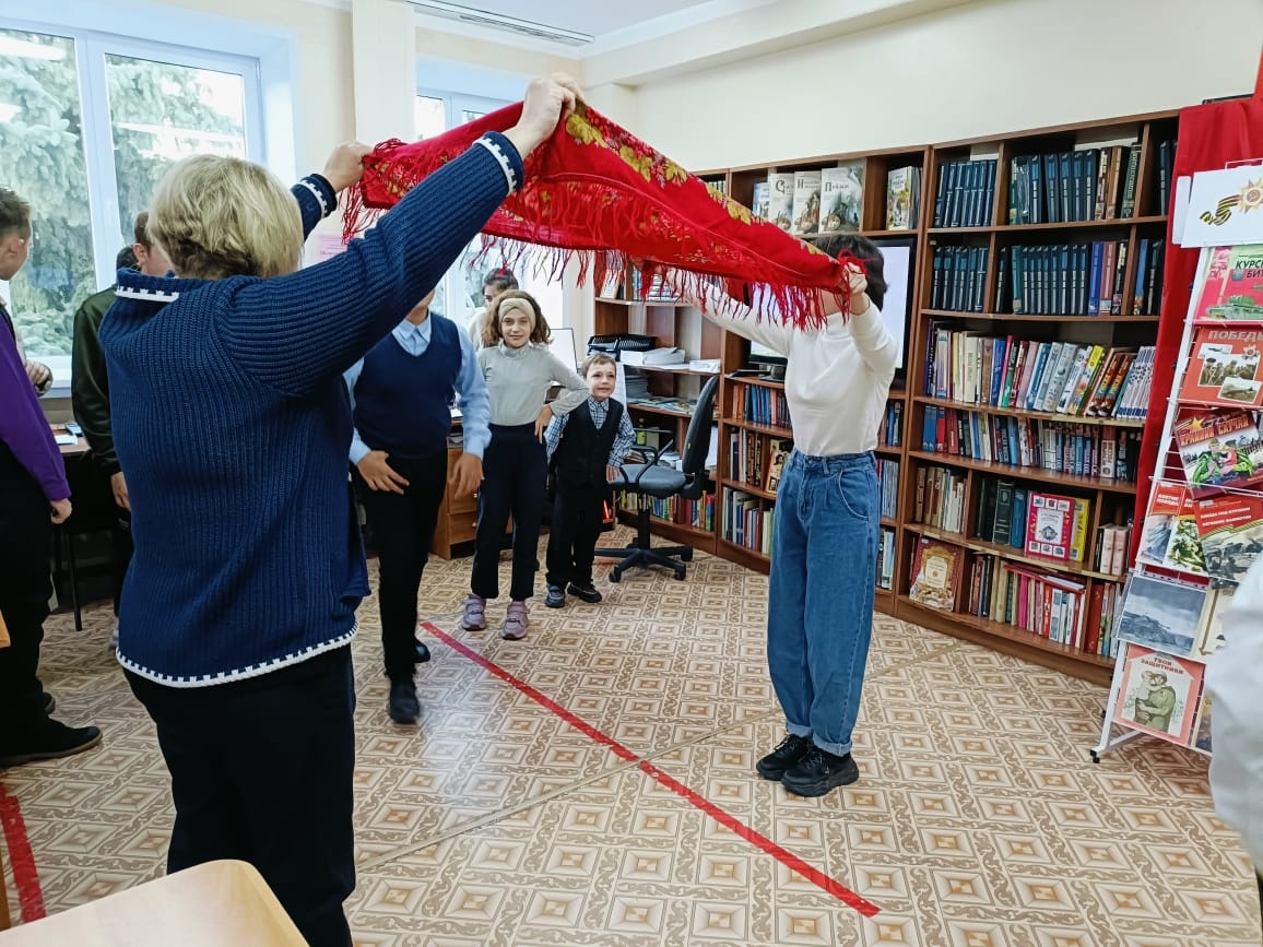 Традиции. Октябрь - батюшка настал, Покров - праздник заиграл.