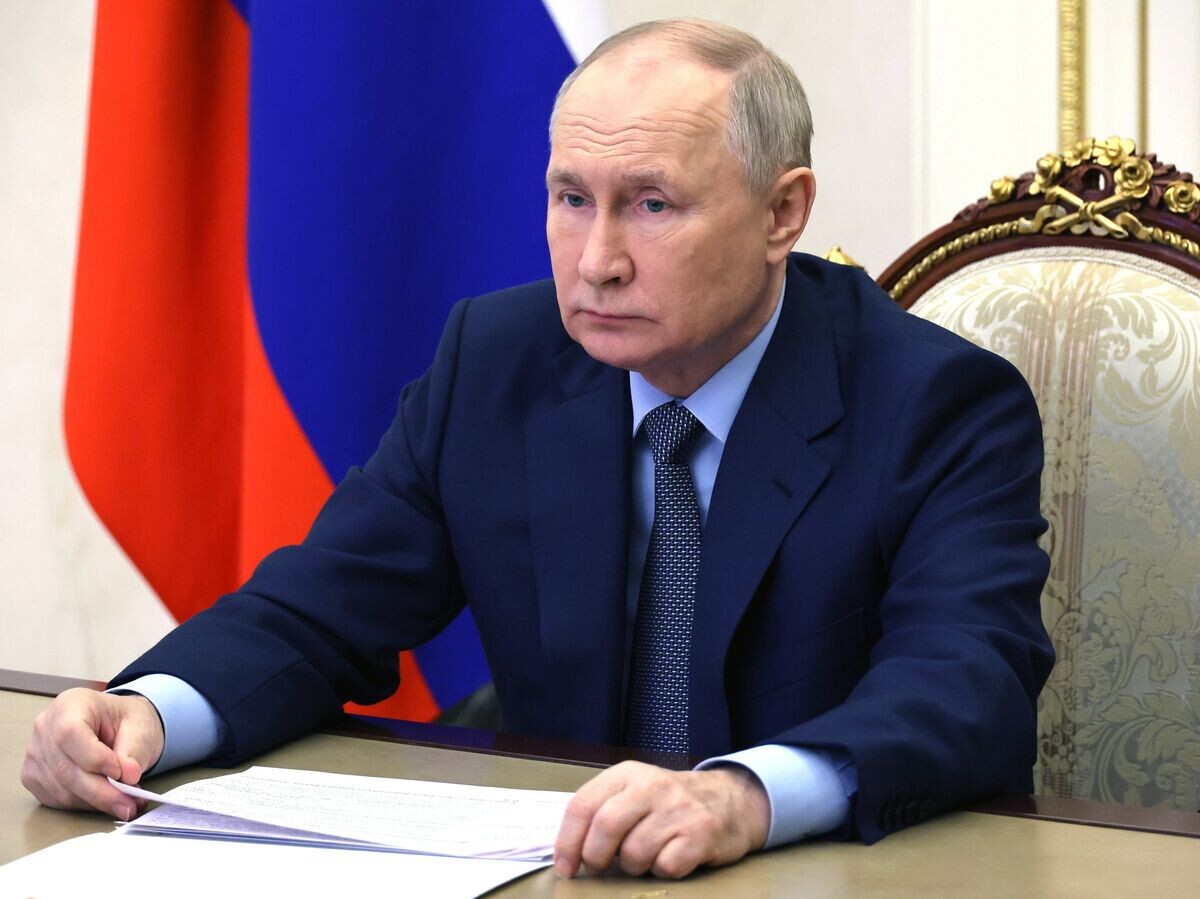 Путин поручил разработать федеральный проект по развитию музеев до 2030 года.